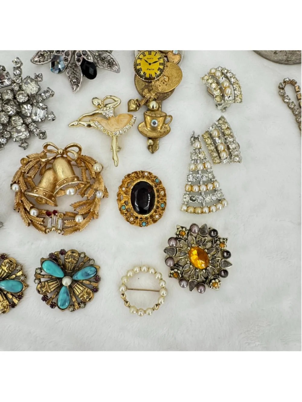 Lot of Broken Vintage Costume Jewelry for Crafting Repair Some Sarah Coventry